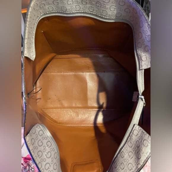 Brown Guess Purse - Picture 6 of 6